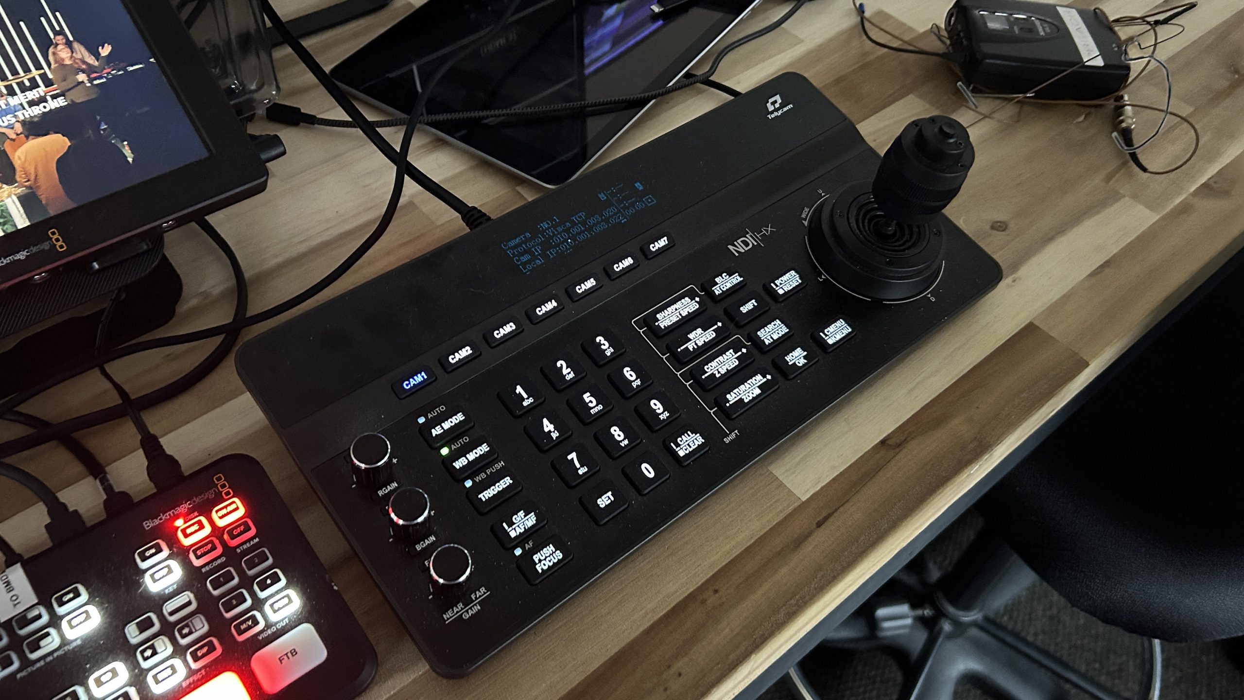elycam_Red_Hills_Church_V-Joy, ptz controller