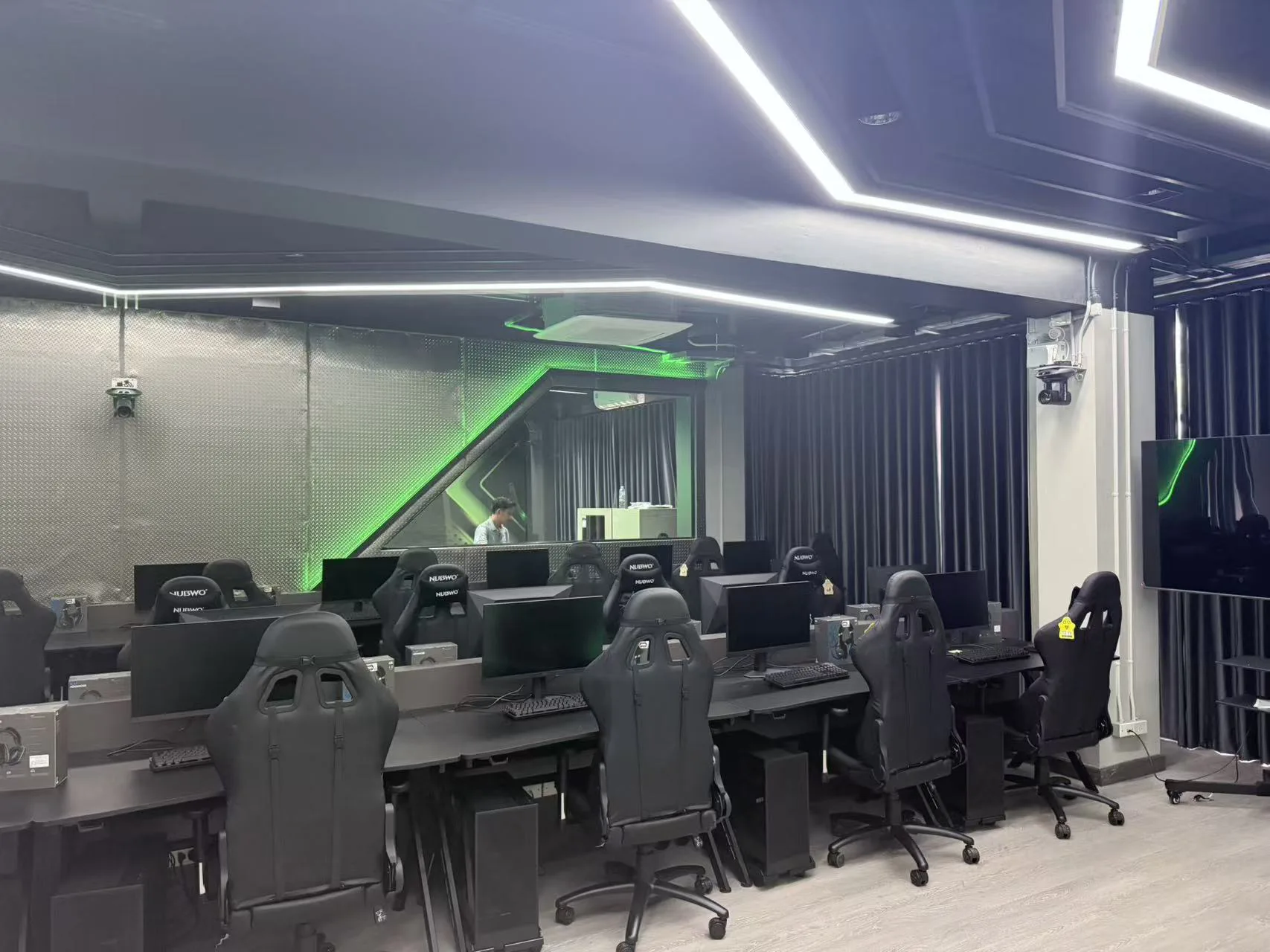 Valaya Alongkorn Rajabhat University esport solution with telycam ptz camera