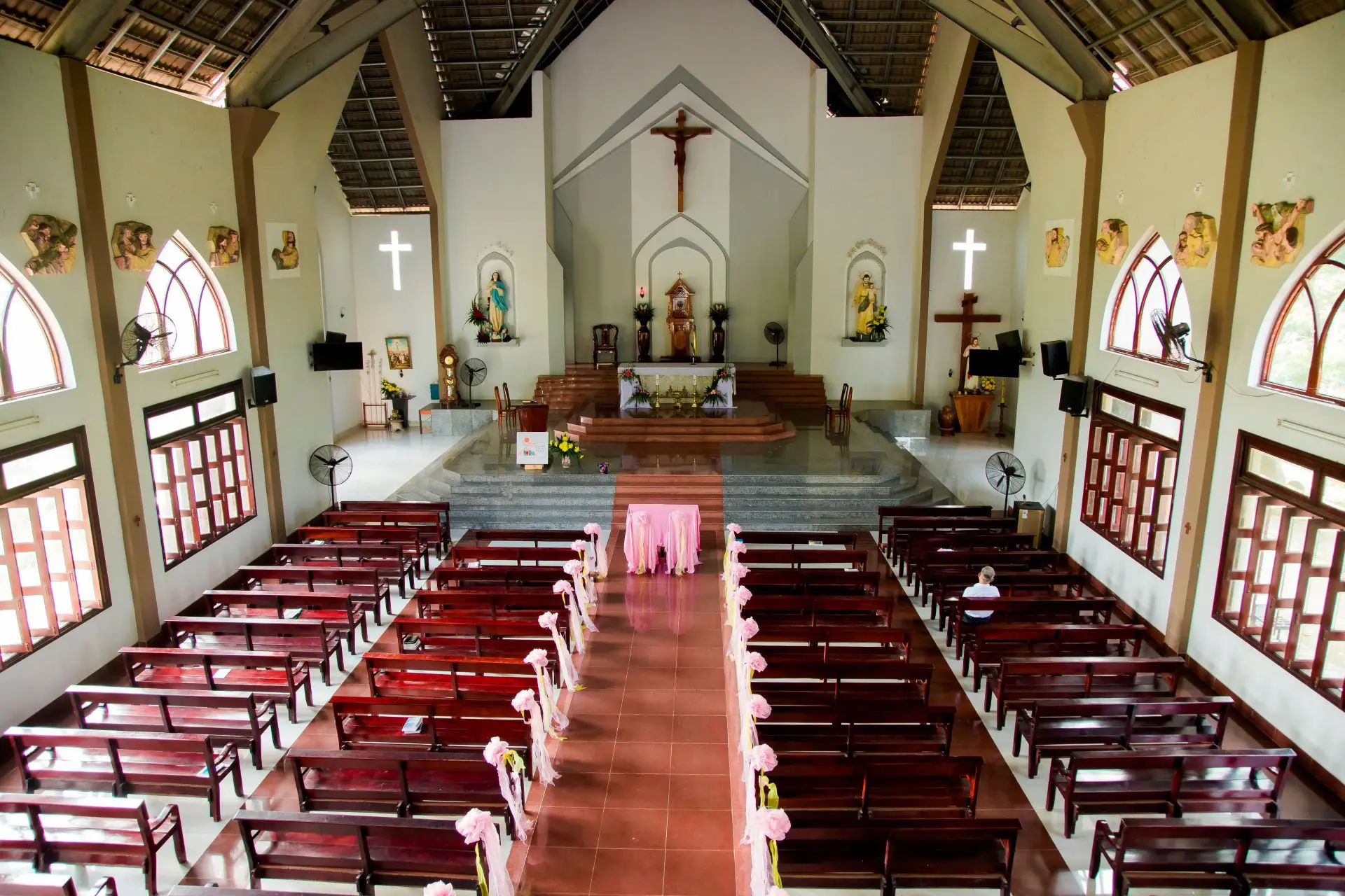 1080p house of worship